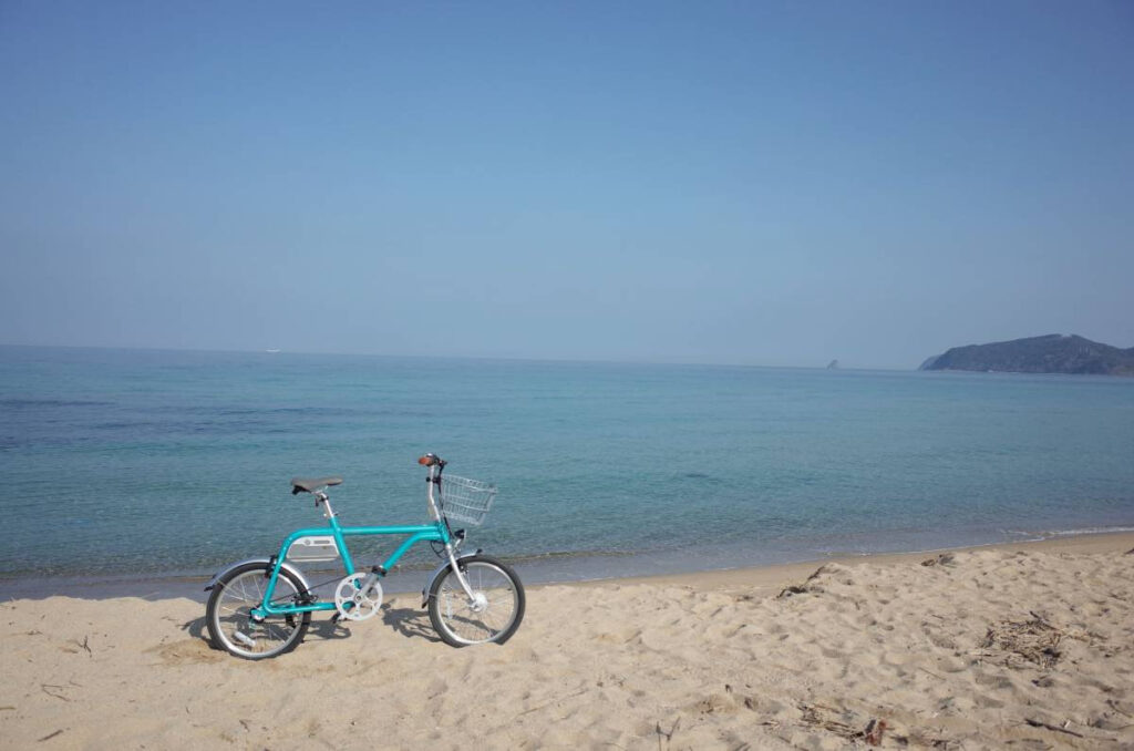 wimo電動アシスト自転車 COOZY (EMERALD GREEN) |ノルバイ糸島 糸島観光をもっと楽しむなら「レンタサイクル」がおすすめ