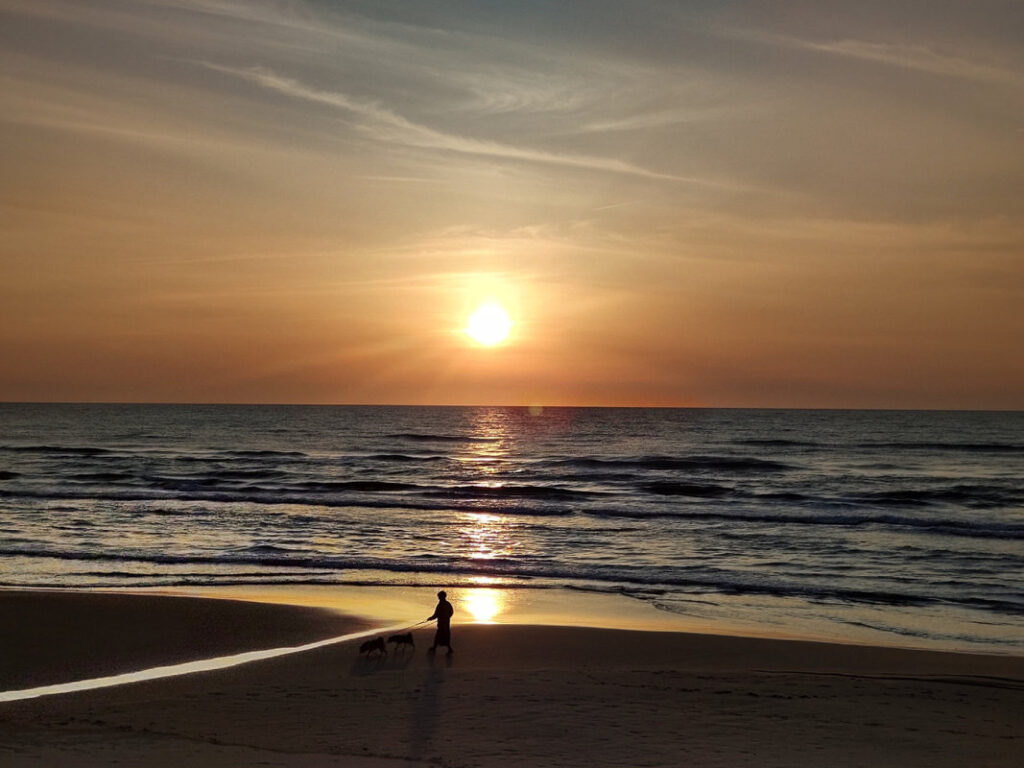 かほくの夕陽スポット